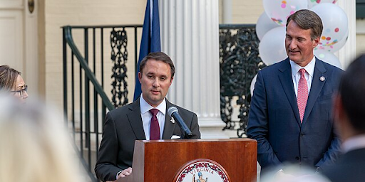 Virginia Redistricting Fight Heats Up as Incumbent AG Offers Legal Opinion